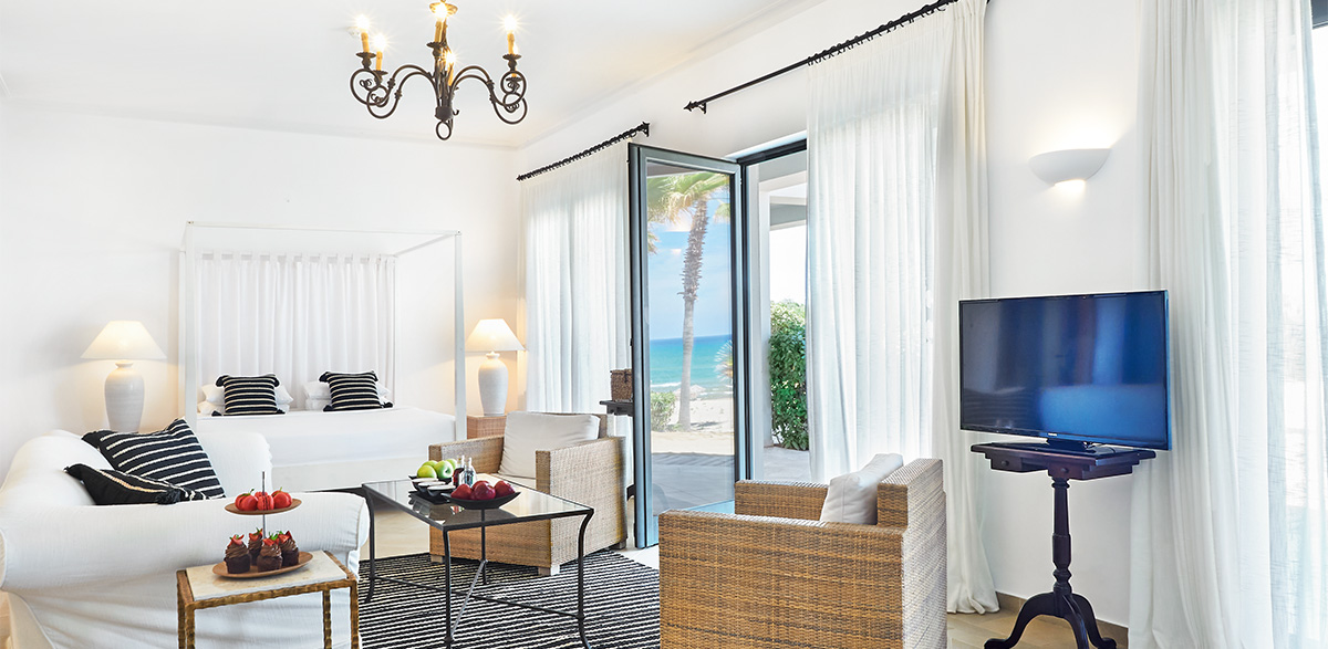 05-grecotel-olympia-oasis-beach-villa-luxury-living-area-accommodation-peloponnese-hotel